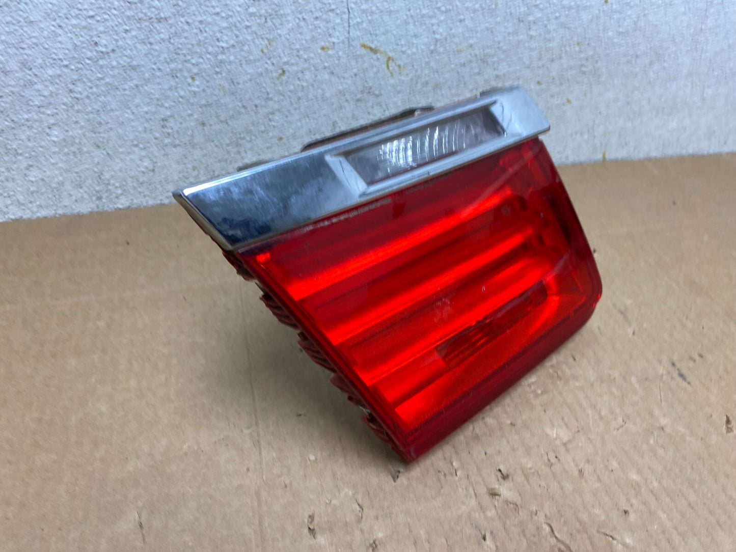 2009-2012 BMW 7-Series F01 F02 750i 750Li Left Driver Inner Tail Light O7373 DW2