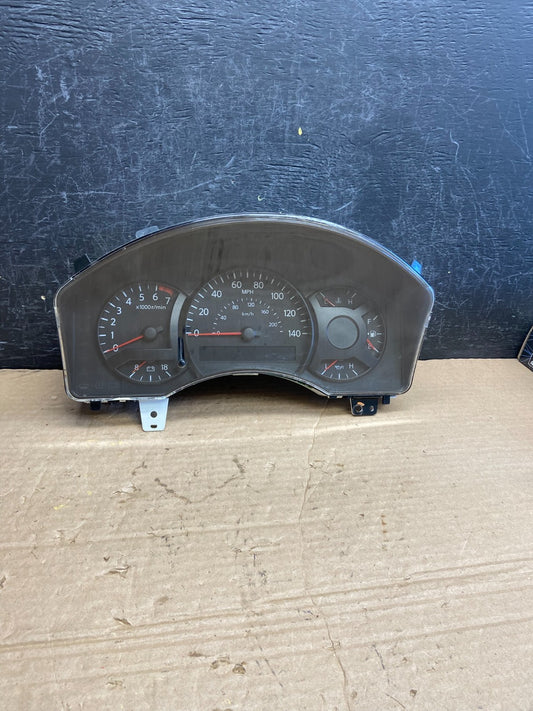 2004 2005 Nissan Armada Speedometer Cluster Gauge AF2162 DG0