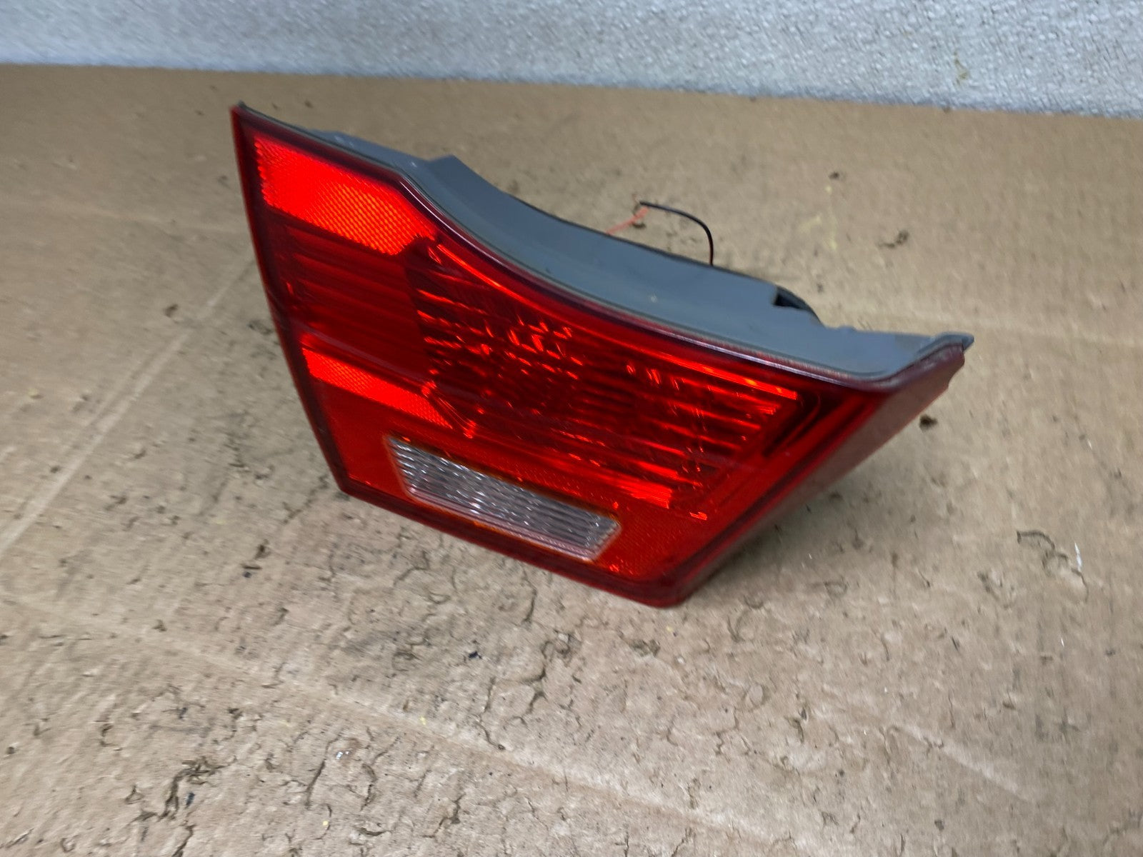 2009 2010 Kia Optima Left Driver LH Side Inner Tail light Oem Z1160 DW1