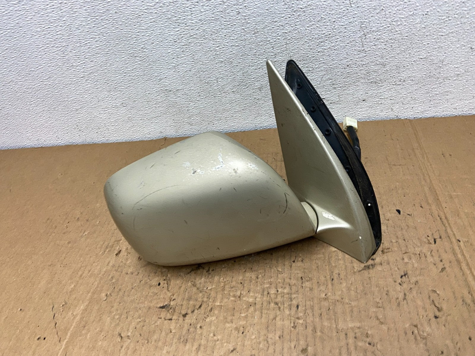2001-2007 Toyota Highlander Right Passenger RH View Door Mirror AC7821 DG0