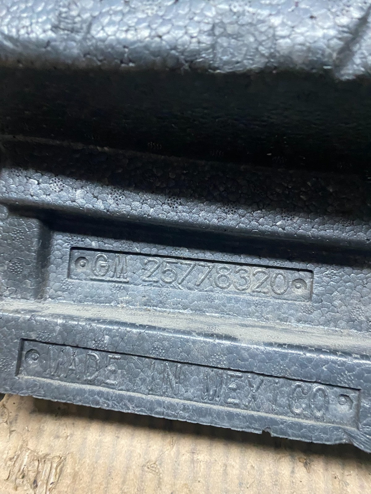 2010-2012 Cadillac SRX Front Upper Absorber Impact Oem T9711 DG6