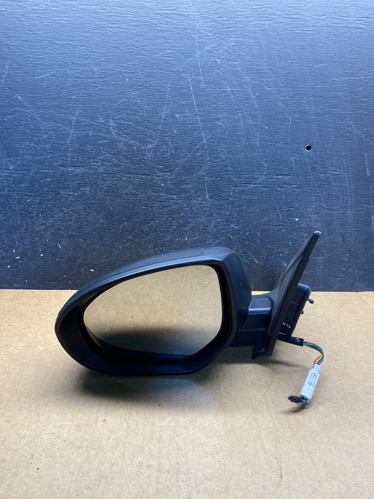 2010 to 2013 Mazda 3 Left Driver LH Turn Signal View Door Mirror Power AH7069 DW8
