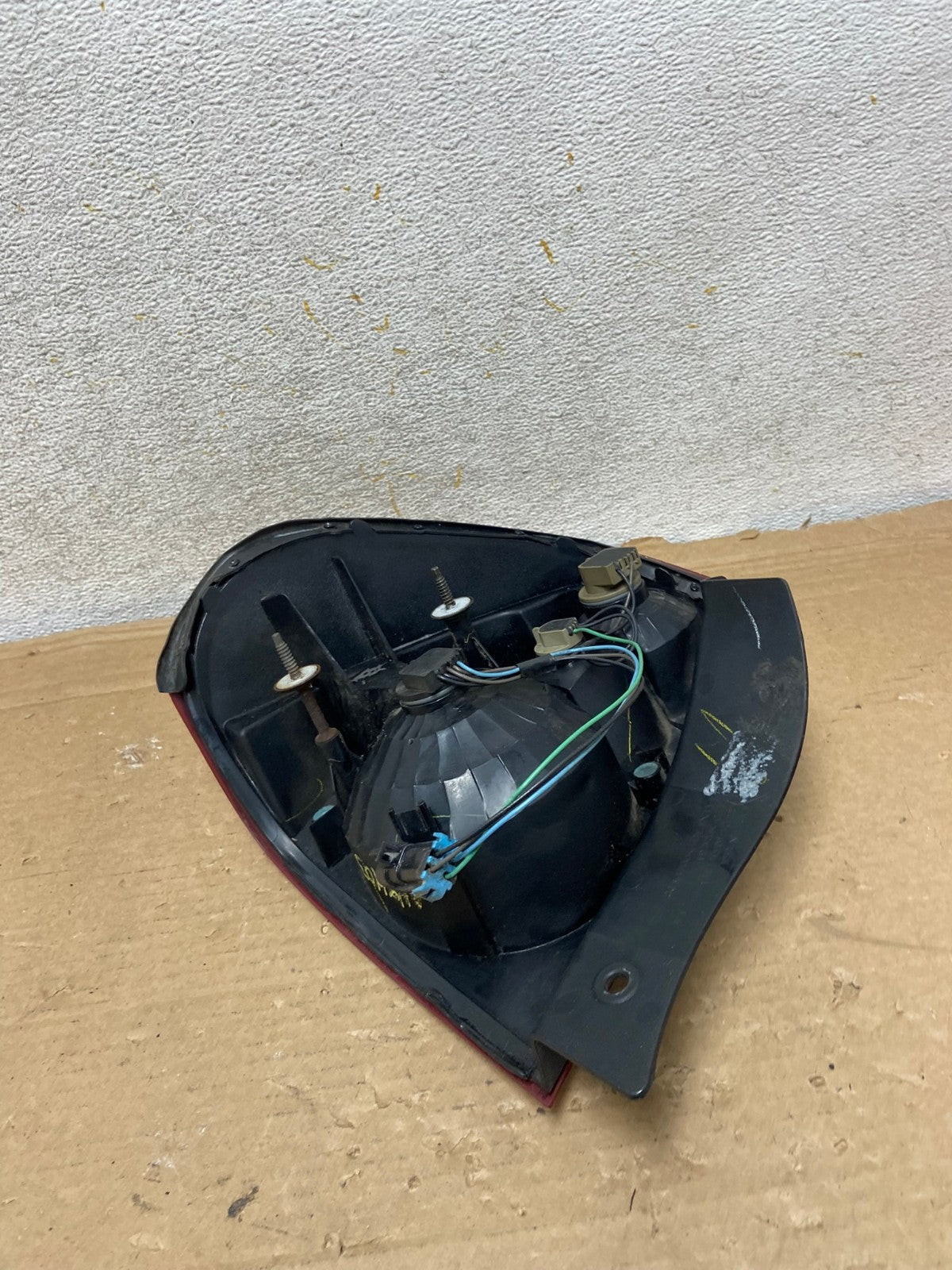 2004 to 2008 Chevrolet Malibu Right Passenger Side Tail Light AH8403 LK5