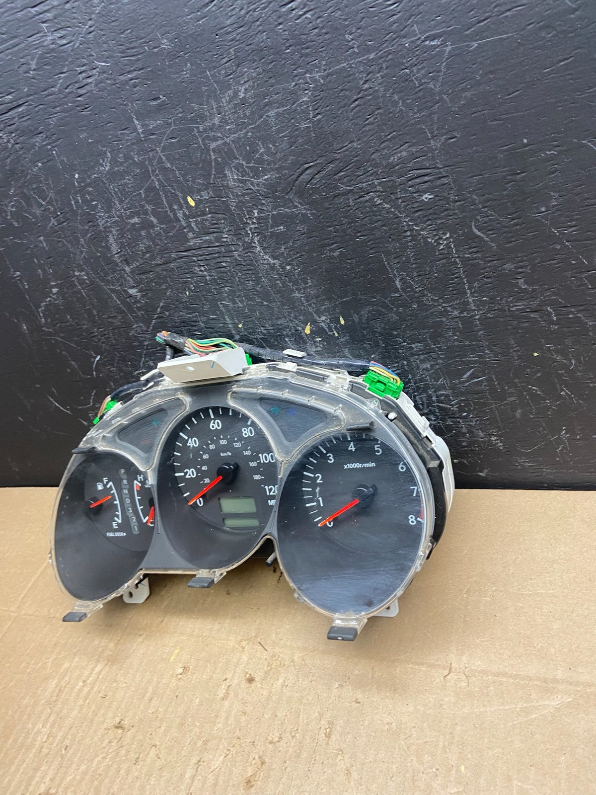 2004 to 2008 Subaru Forester Speedometer Instrument Cluster Ab97642