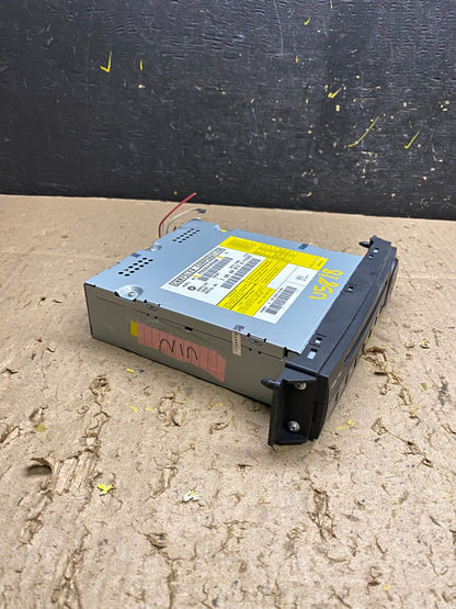 2009 2010 2011 Volkswagen Routan Video DVD Player U5818 DG1