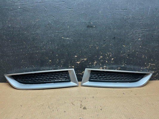 2013 2014 2015 GMC Acadia Front Left+Right Set Grille Bezel Bumper Oem AA2351 DG0
