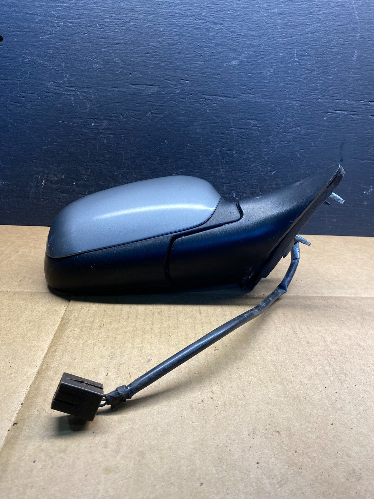1998-2011 Mercury Grand Marquis Right Passenger View Door Mirror AD3560 DW3