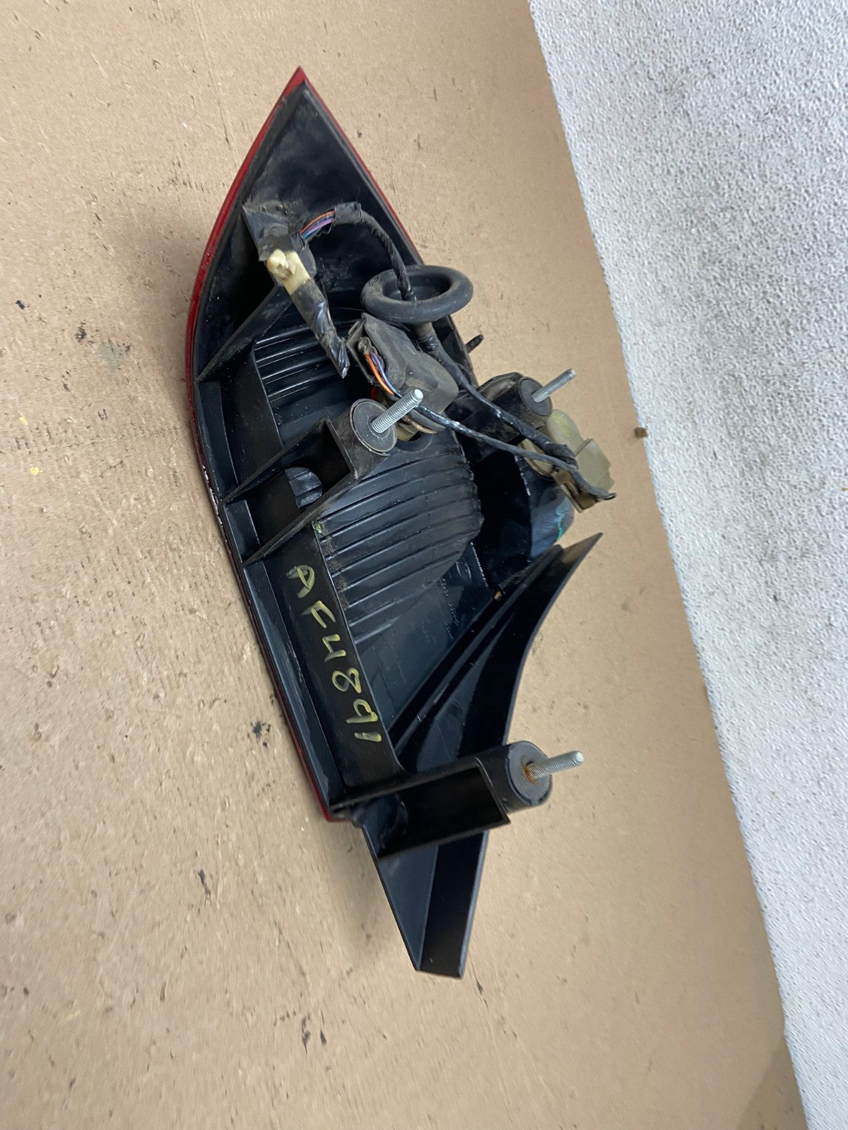 2005 2006 2007 Ford Focus Sedan Right Passenger Tail Light AF4891 LK6