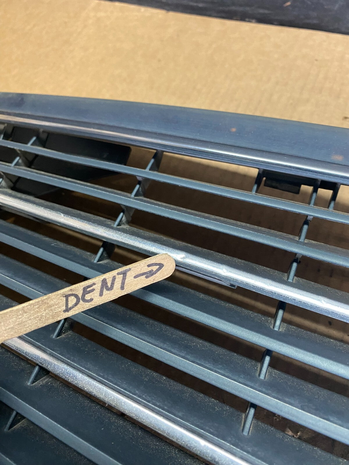 1994 - 1999 Mercedes-Benz W140 S600 S500 S320 Front Upper Grille OEM N9009 DG4