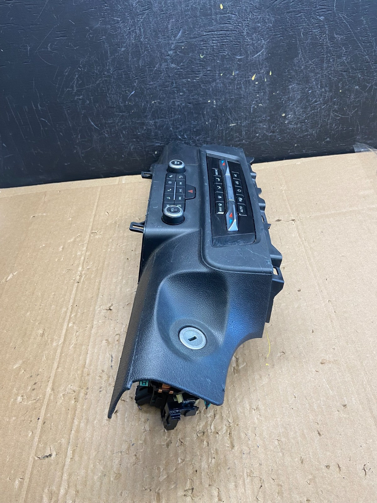 2020 to 2023 Ford Explorer A/C Heater Climate Control Panel AD2273 DG1
