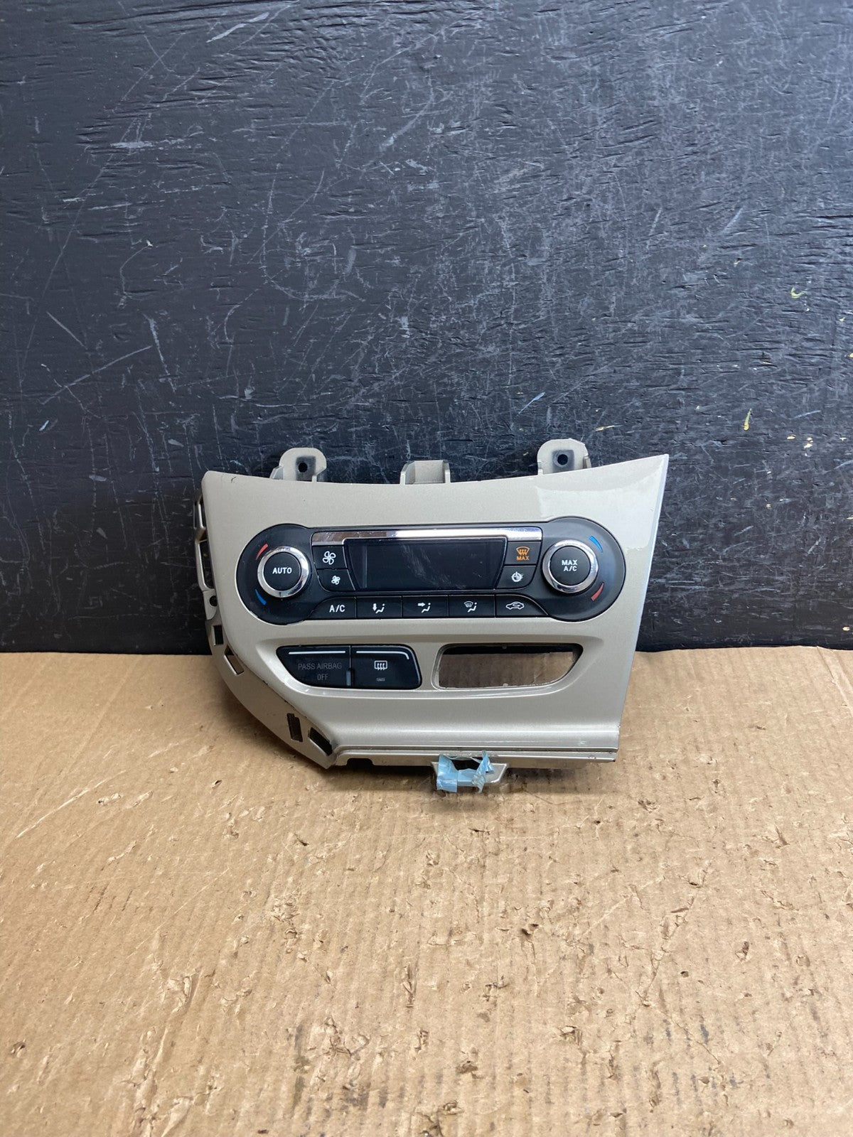 2012 2013 2014 Ford Focus Ac Heater Climate Control Temperature AF1500 DG0