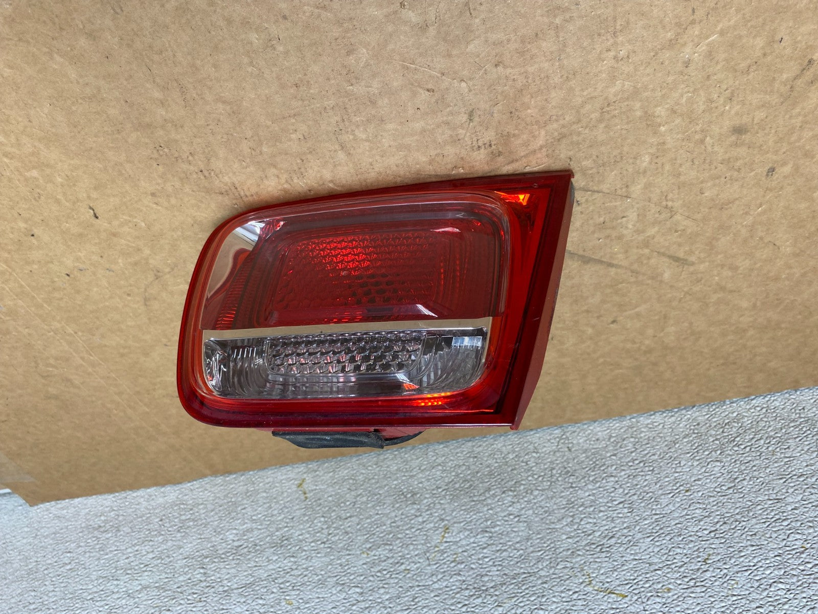 2013-2016 Chevrolet Malibu Right Passenger Rh Inner Tail Light Oem S5473 DW0