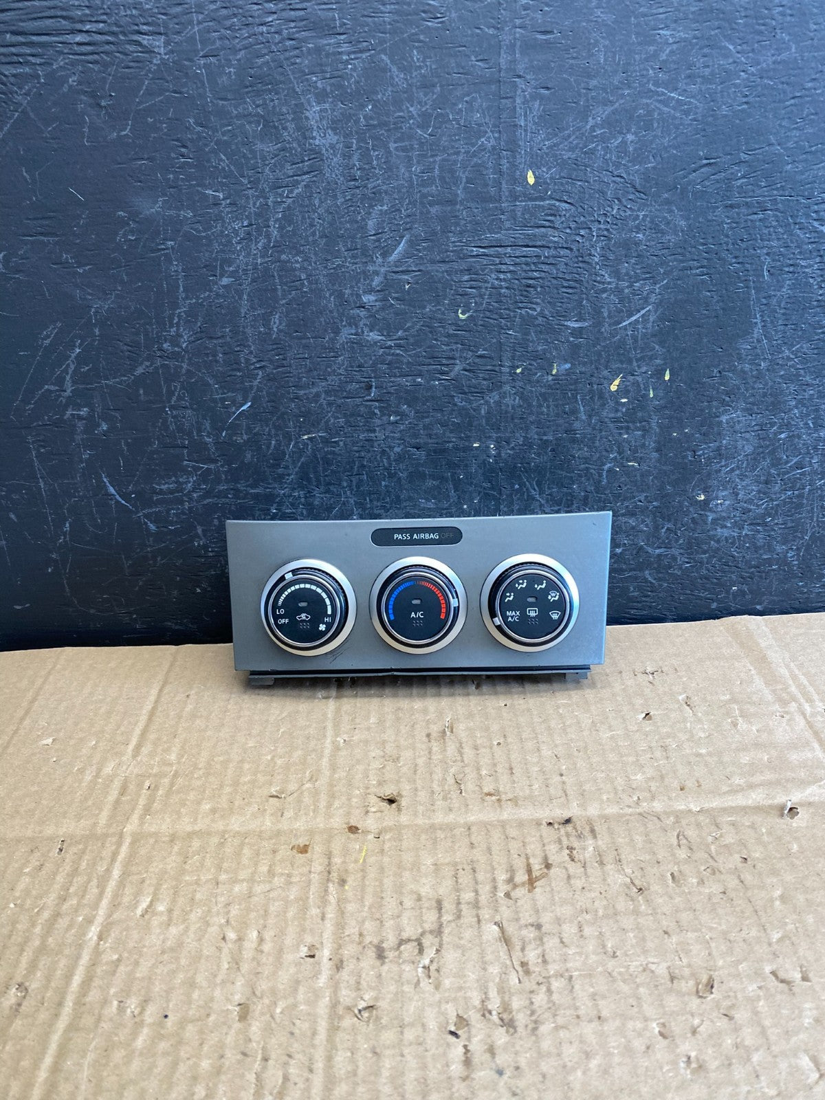 2010-2012 Nissan Sentra Climate Control Heater Ac Temperature Hvac AC9592 DG0