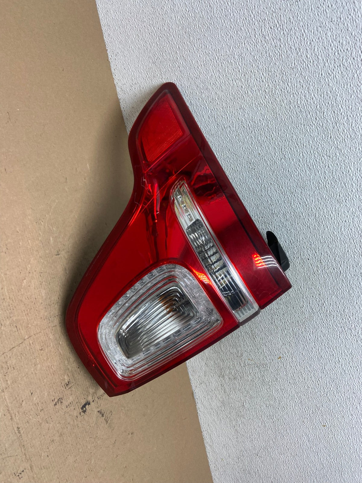 2011 2012 2013 2014 2015 Ford Explorer Left Driver LH Side Tail light AF4654 LK2
