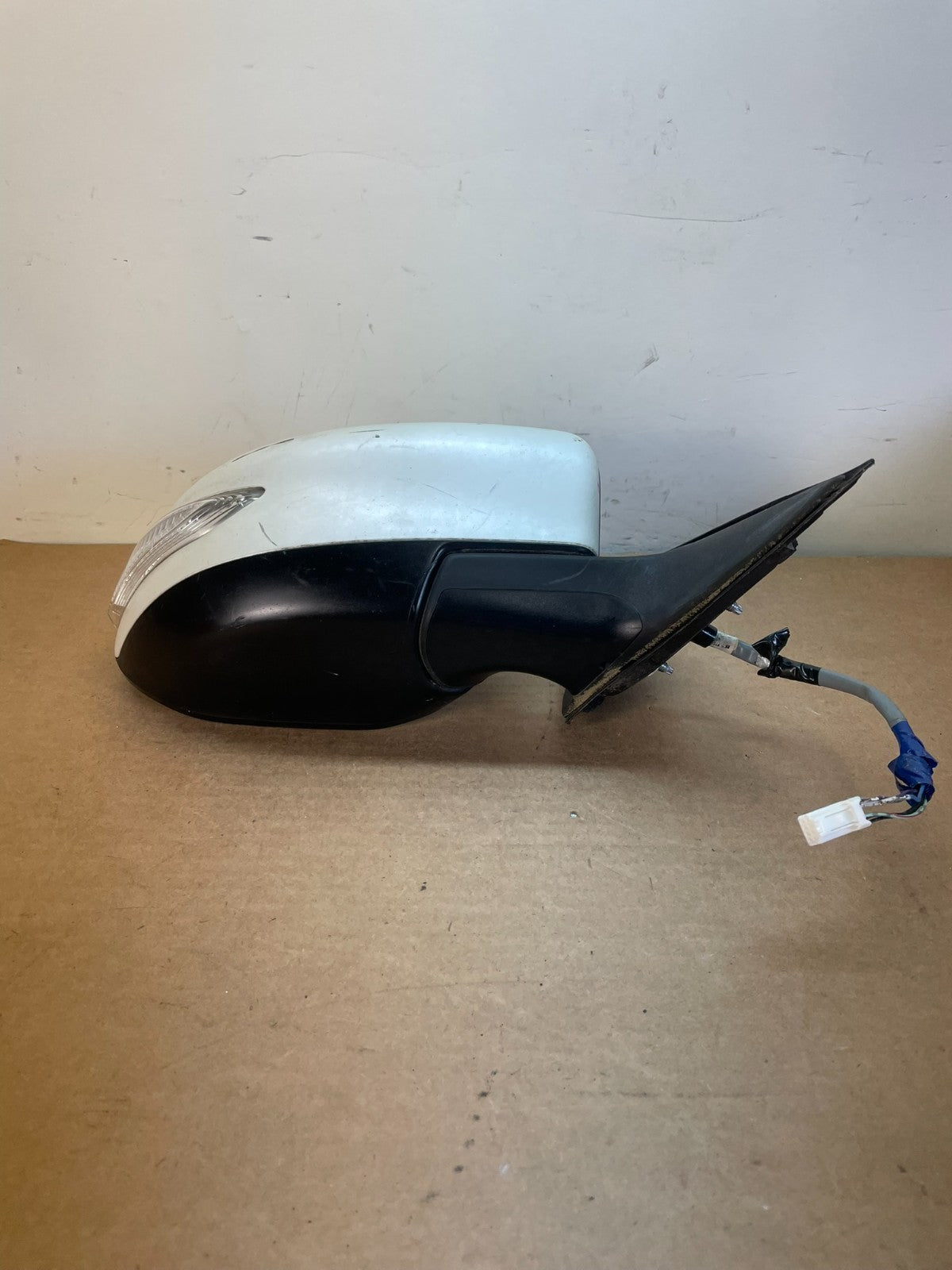 2013-2018 Nissan Altima Right Passenger View Power Turn Door Mirror af8679 DG3