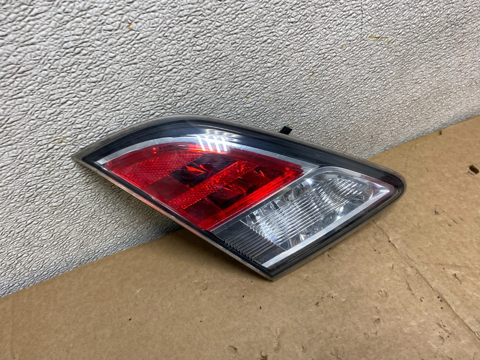 2009 to 2013 Mazda 6 Left Driver Lh Side Inner Tail Light V0040 DW2