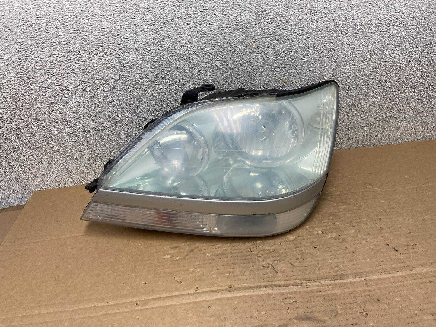 2001 2002 2003 Lexus RX300 Left Driver Headlight Xenon HID AD2657 DW0