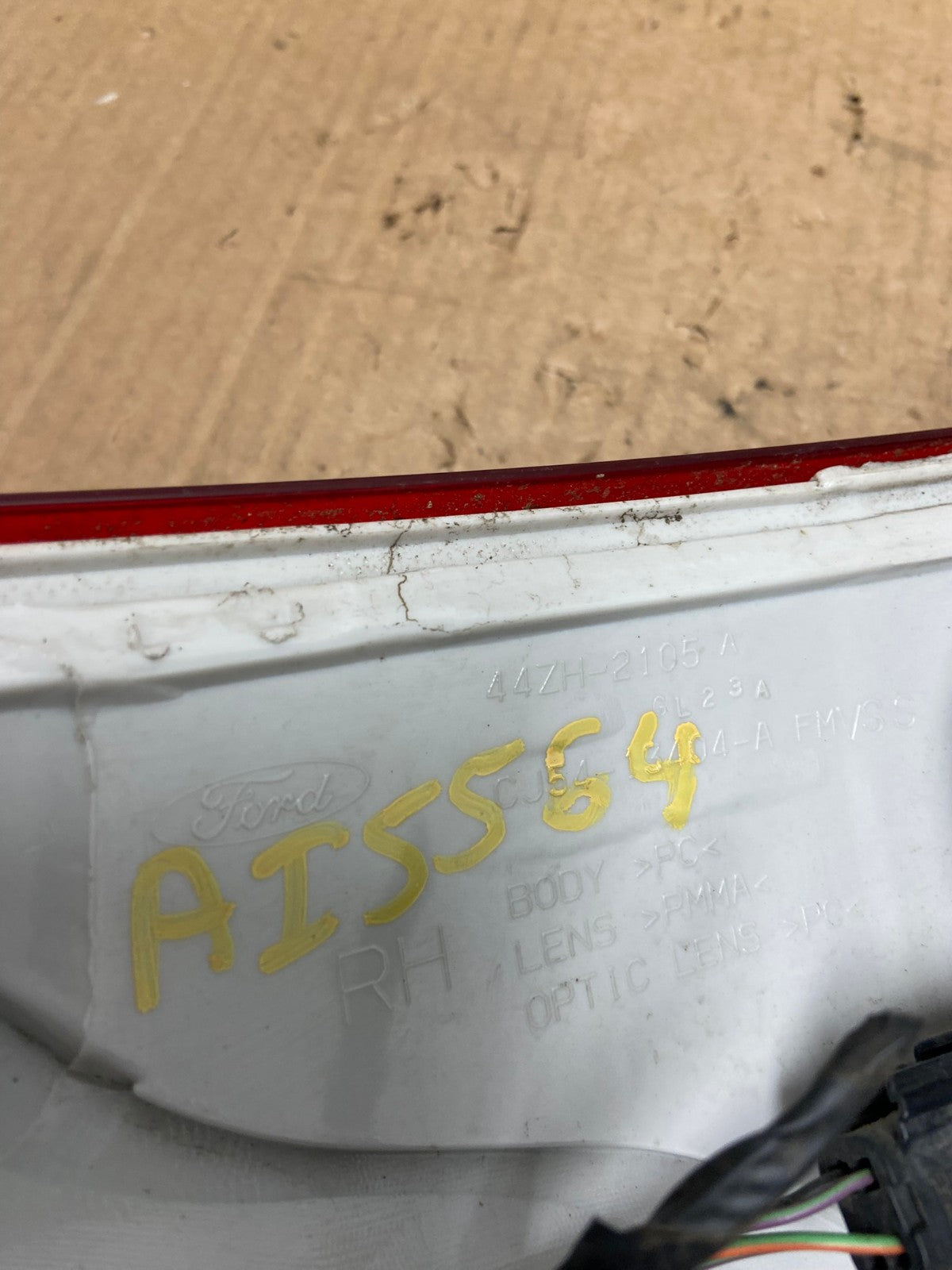 2013 to 2016 Ford Escape Right Passenger RH Side Tail Light AI5564 LK7