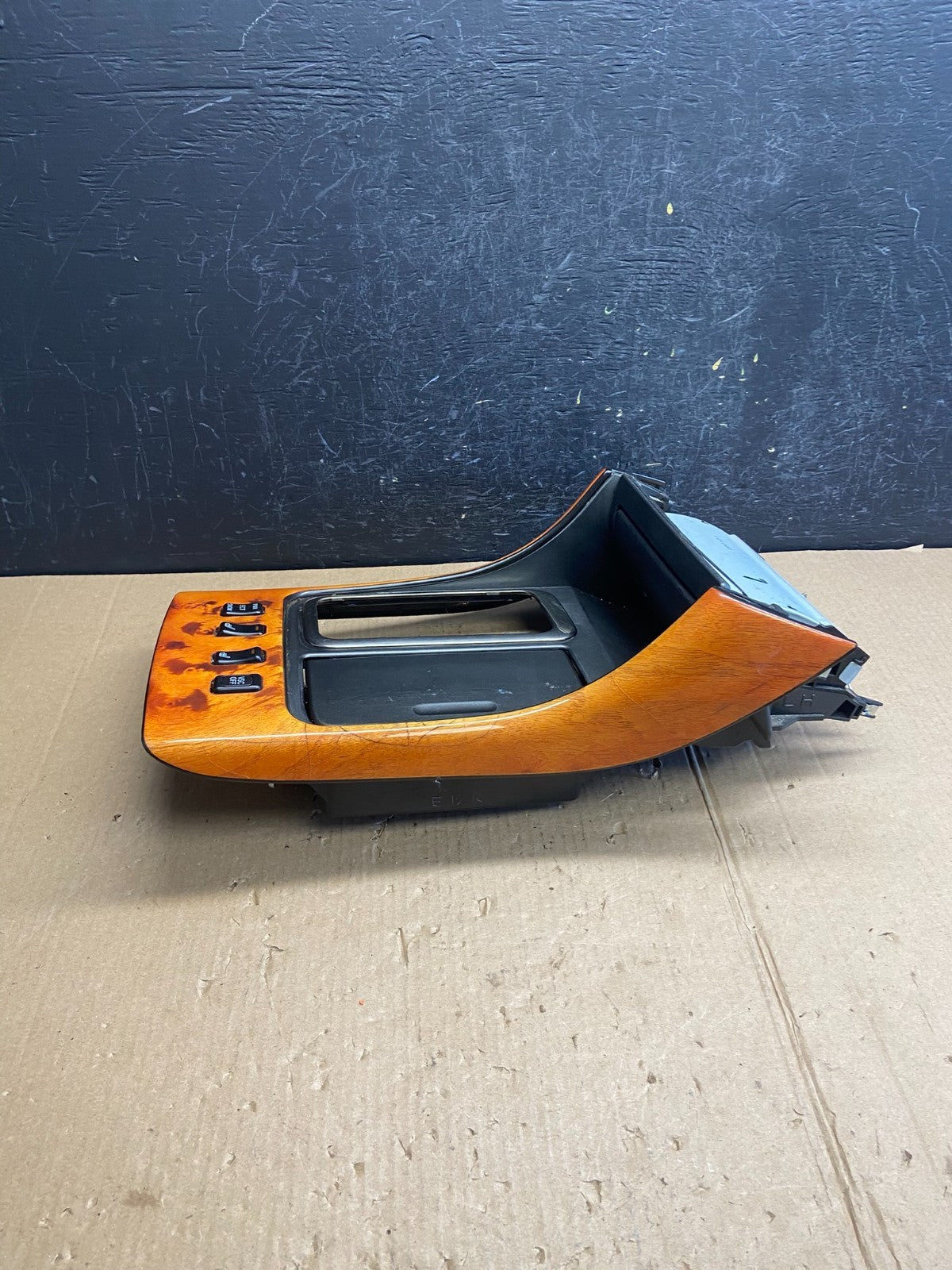 1998 2005 Lexus GS300 Center Console Shifter Bezel Cup Holder Trim AE3831 DG2
