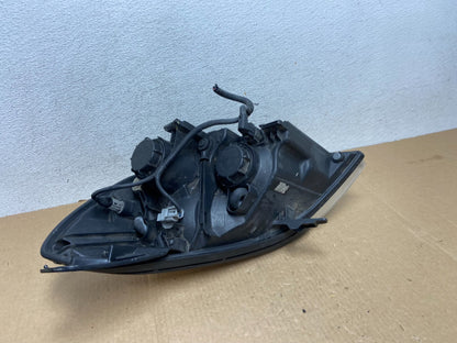 2007 - 2010 Hyundai Entourage Right Passenger Halogen Headlight Oe AF9621 DG7