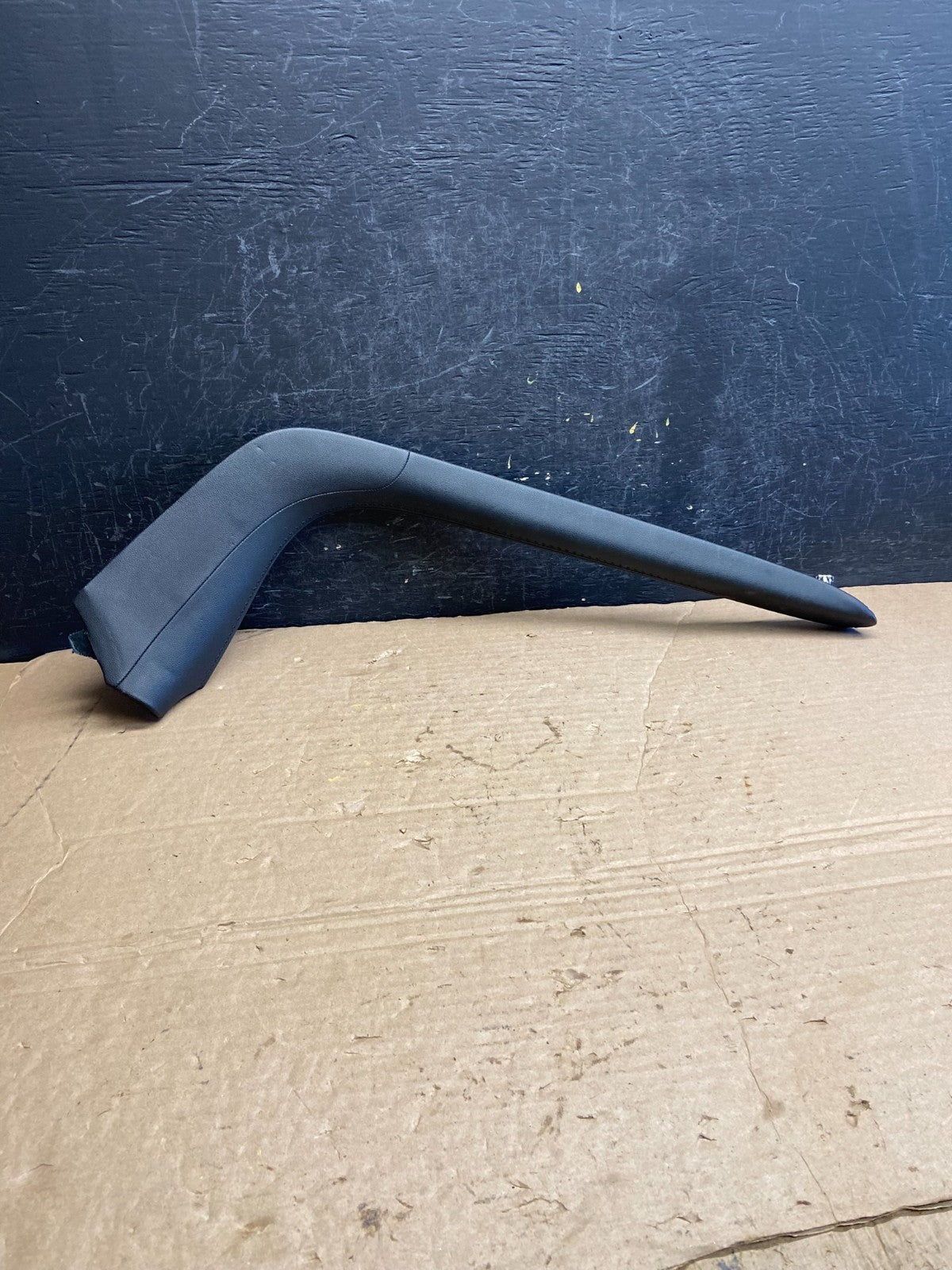 2013-2019 Cadillac ATS Center Console Right Passenger Side Trim Panel AF2133 DG0