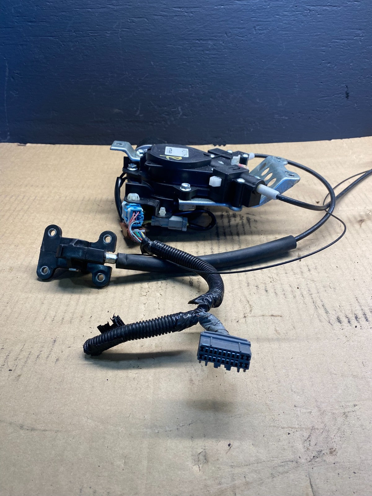 2005 - 2010 Honda Odyssey Rear Right Sliding Door Lock Actuator Motor ab7247 DG2