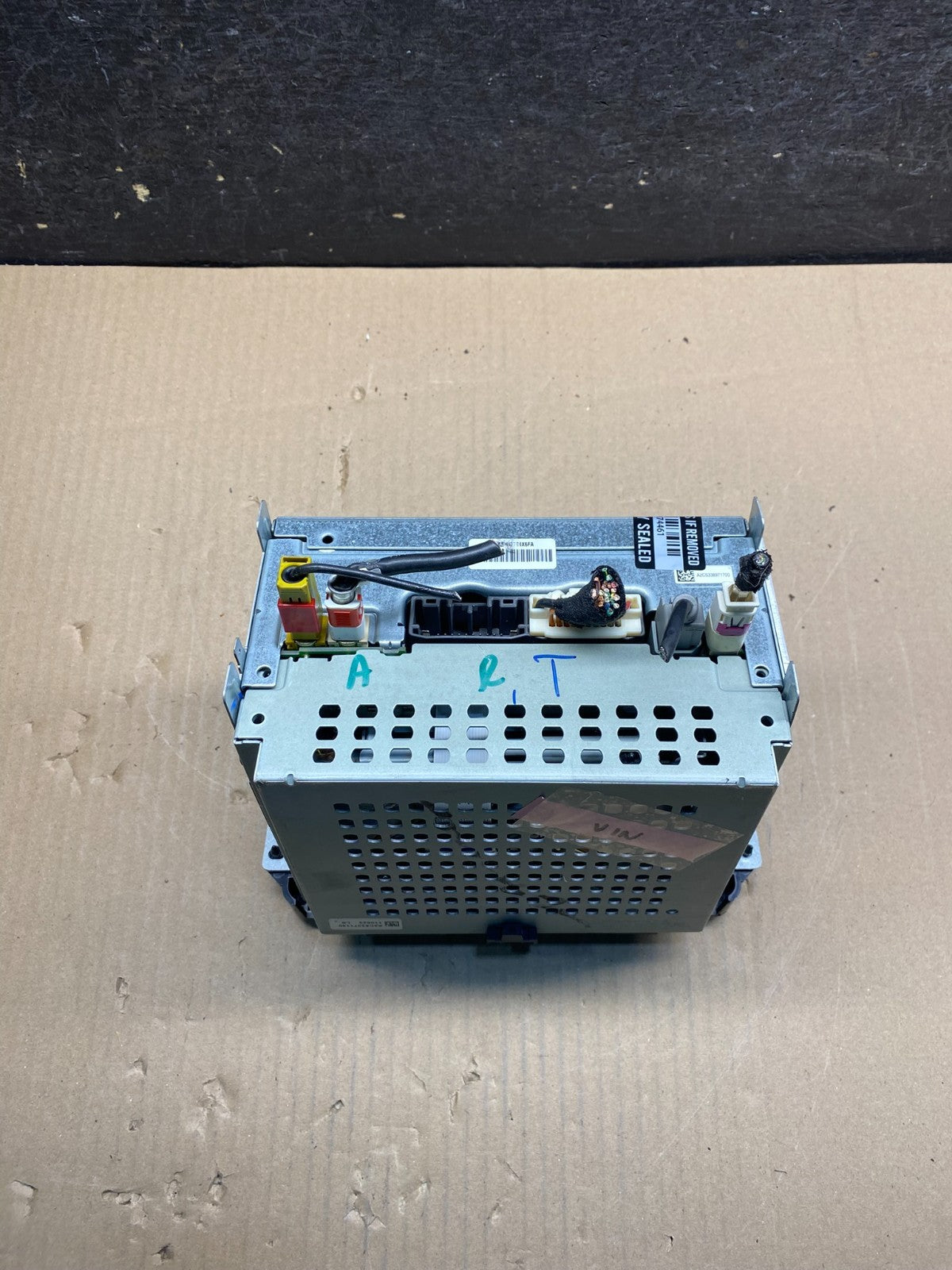 2011 to 2013 Dodge Charger Am Fm Cd Player Radio Receiver ai0379 DG5