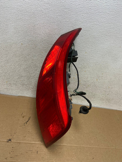 2003 2004 2005 Nissan Murano Right Passenger Rh Side Tail Light AH7775 LK2