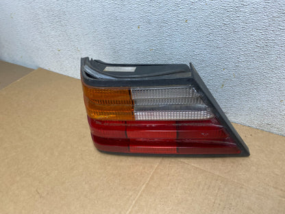 1994 to 1995 Mercedes E Class W124  Left Driver LH Side Tail Light L7550 DW1