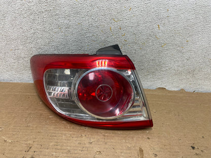 2010 to 2012 Hyundai Santa Fe Left Driver Side LH Tail Light AH8897 LK0