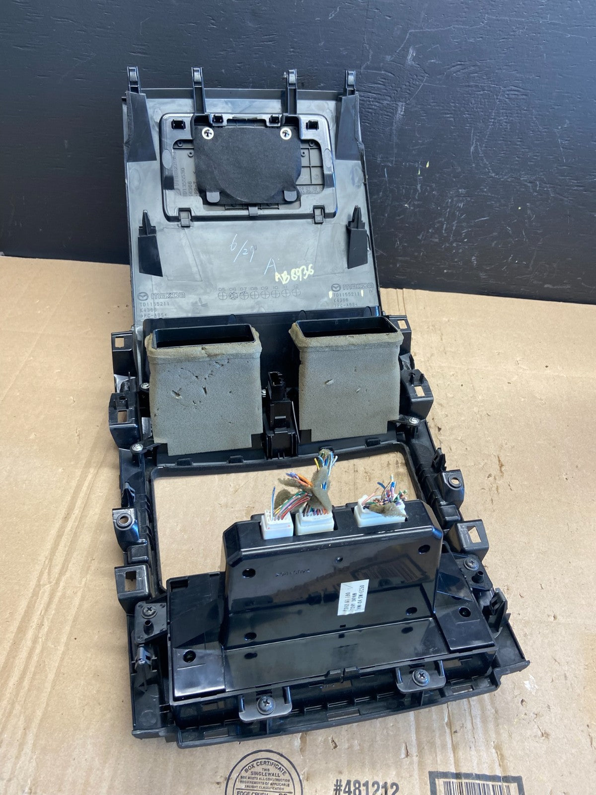 2007 - 2009 Mazda CX-9 Radio Dash Trim Bezel W/Vent AC Climate Control AB8936 DG4