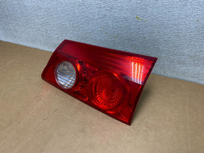 2006 to 2010 Toyota Sienna Right Passenger Side Rh Inner Tail Light Oem X2729 DW1