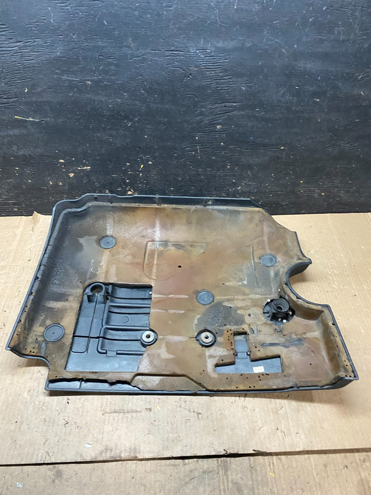 2002 to 2004  Lincoln Navigator 5.4L V8 Engine Motor Cover U0327 DG5