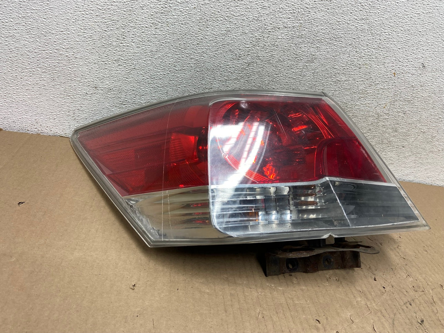 2008 to 2012 Honda Accord Sedan Tail light Left Driver LH Side AG8005 LK0