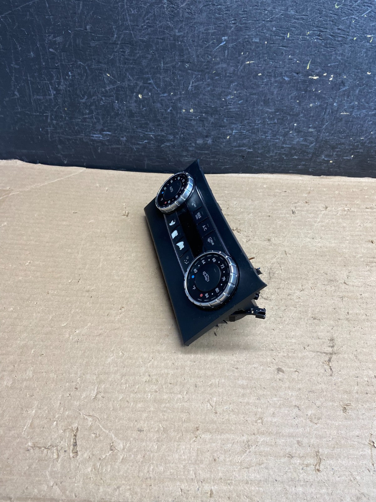2013 2014 Mercedes C-Class C250, A/C AC Climate Control Panel ah3942 DG2