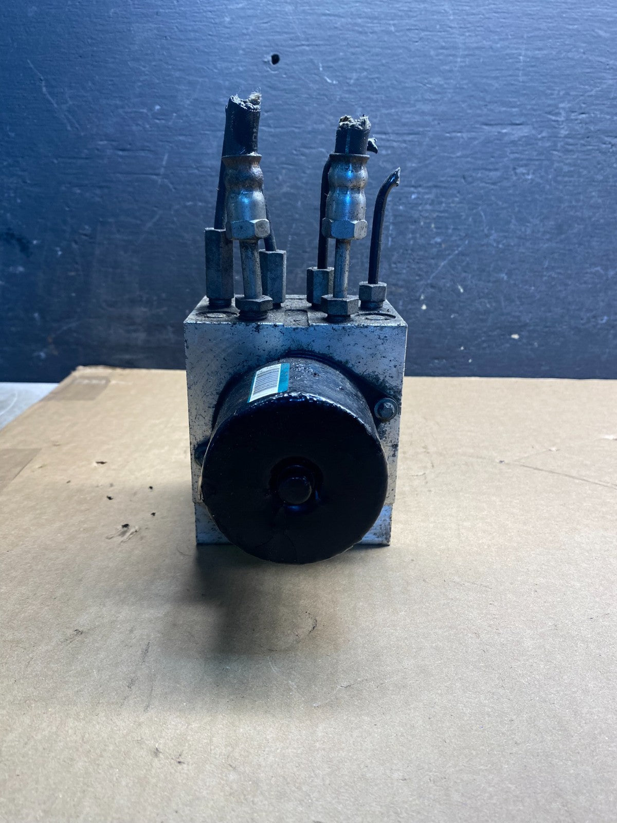 2011 - 2014 Ford E250 E350 Van ABS Anti Lock Brake Pump Module af8939 DG5