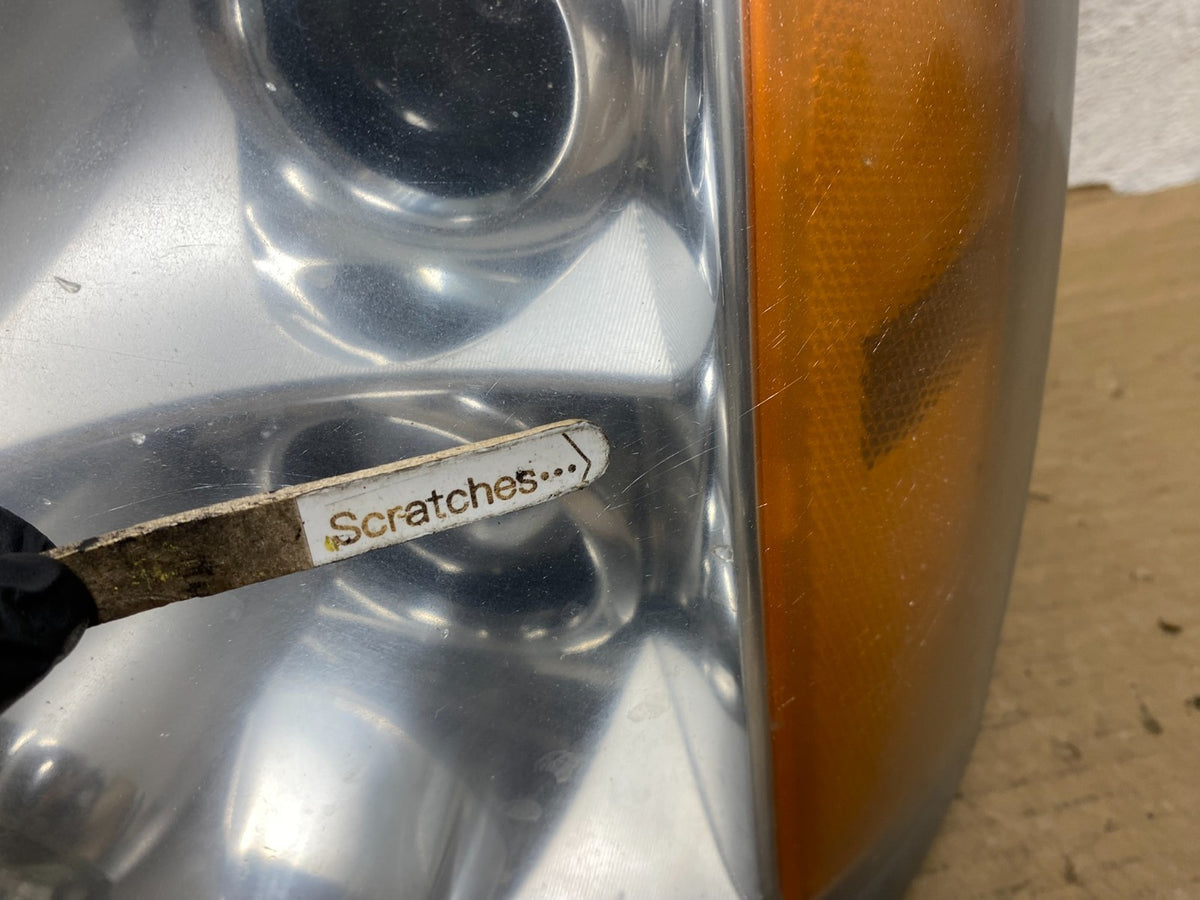 2004 to 2009 Cadillac SRX Left Driver Side Halogen Headlight AH8526 DW3