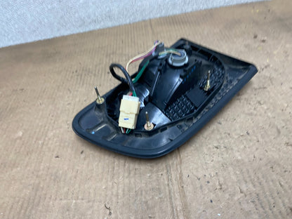 2001 - 2003 Toyota Sienna Right Passenger Rh Side Inner Tail Light OEM AA66395
