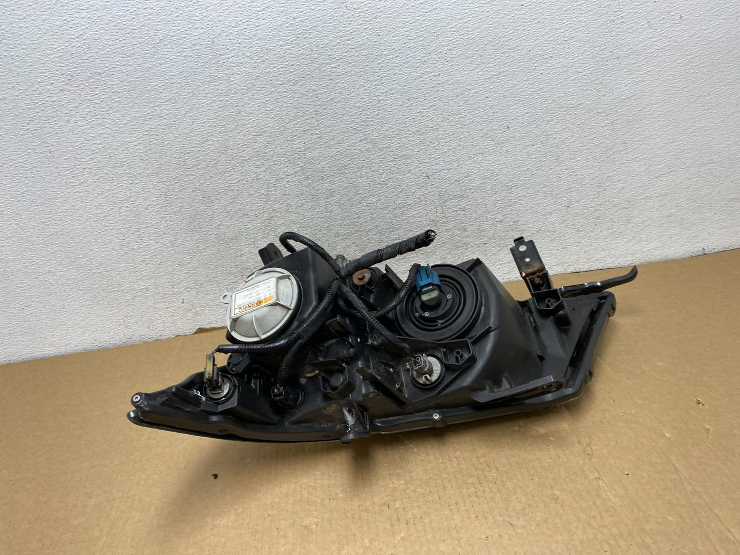 2007 2008 2009 Acura MDX Headlight Xenon HID Right Passenger RH AG2006 DW5