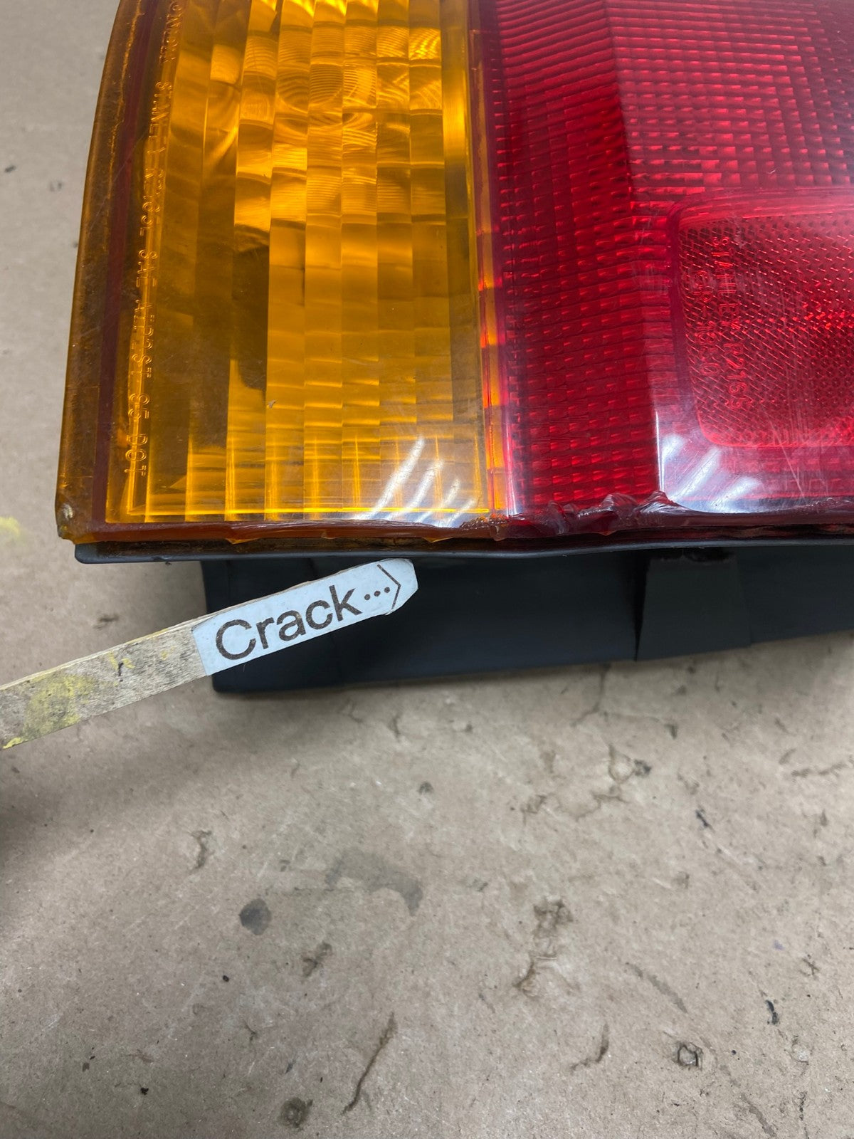 2002 2003 2004 Honda Odyssey Left Driver LH Side Tail Light AG5661 LK3
