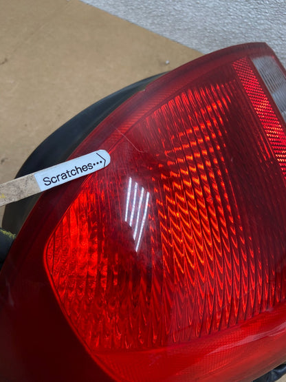 2001-2003 Sedan Hyundai Elantra Left Driver Lh Side Tail Light Oem Z7619 DW3