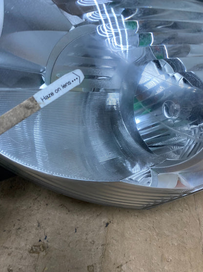 2009 to 2012 Chevrolet Traverse Left Driver Side Halogen Headlight AD0626 DW5