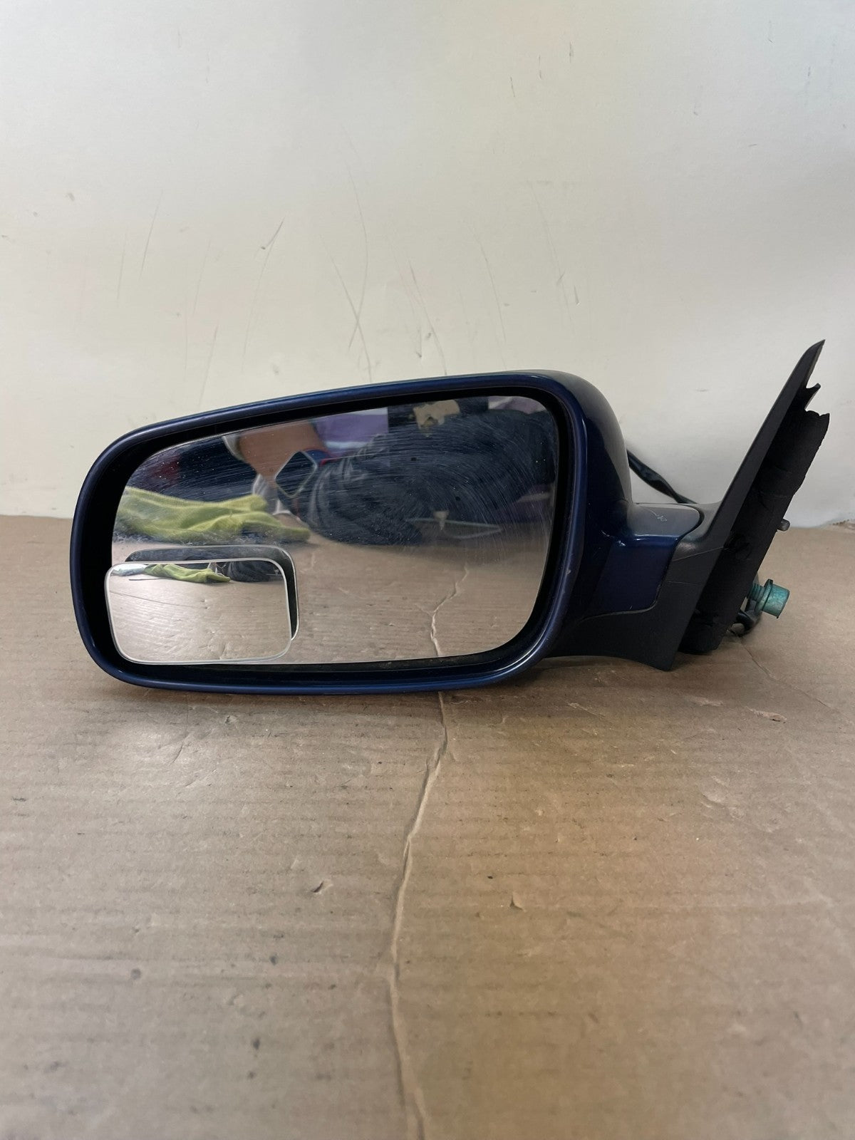 2001-2005 Volkswagen Passat Left Driver LH View Door Mirror AI0472 DW8