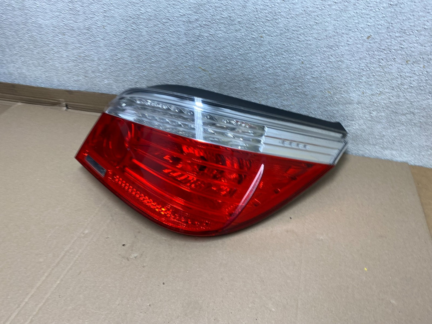 2008 2009 2010 BMW 5 525i 530i Right Passenger Rh Tail Side Light U0881 DW1