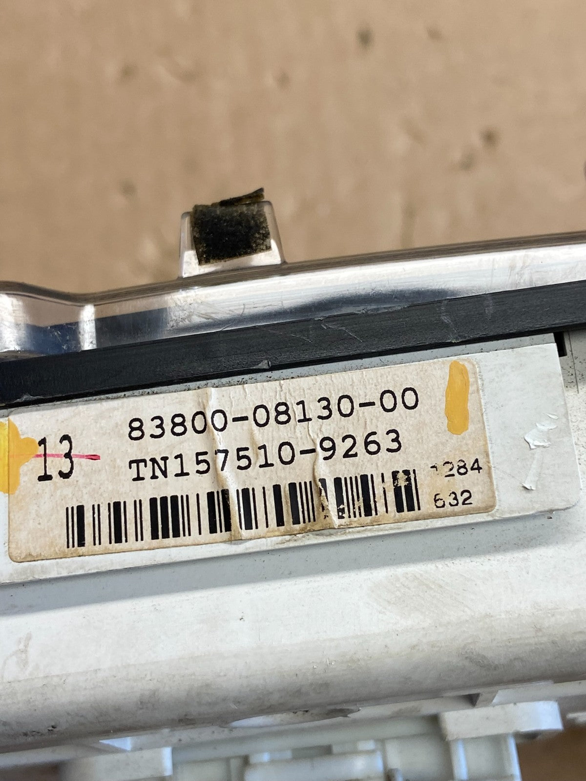 2004 2005 Toyota Sienna Speedometer Cluster Gauge AI6303 DW6