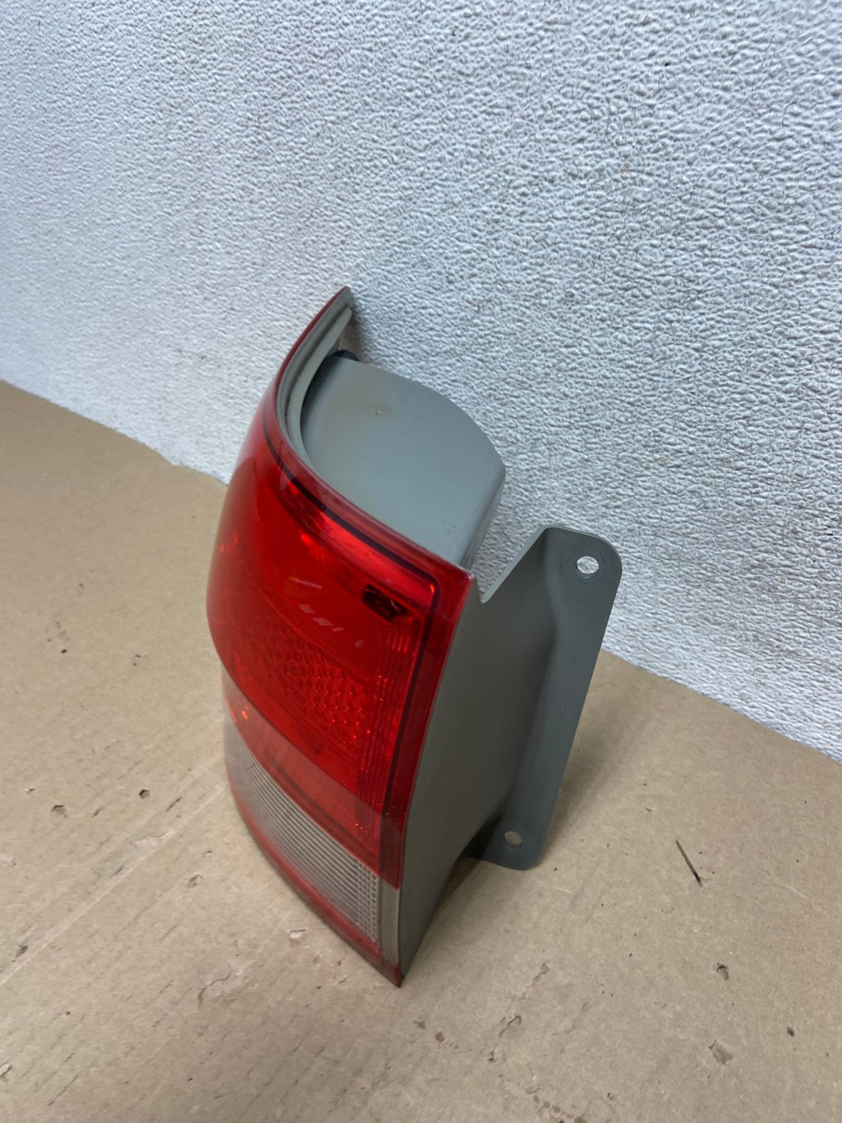 2011-2013 Jeep Grand Cherokee Left Driver Side Lh Tail Light AG6887 LK1