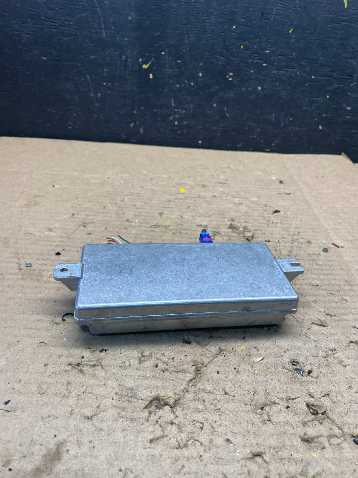 2007 to 2011 BMW Rear View Camera Control Module q2447 DG3