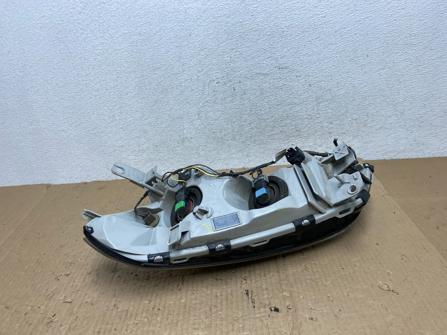 2008 to 2012 Chevrolet Malibu Right Passenger Rh Side Headlight AE9079 DW6