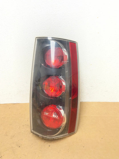 2007-2014 GMC Yukon Denali Right Passenger RH Side Tail Light AD4781 LK0