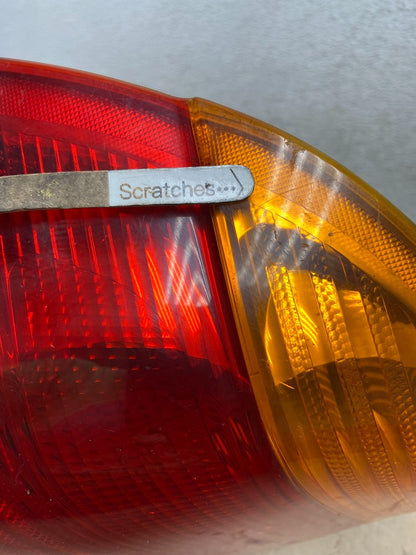 1999-2001 BMW 325i 330i E46 Left Driver LH Tail Light AG43163